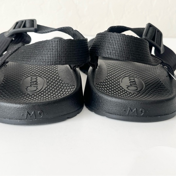 Sandals_&_Flip_Flops